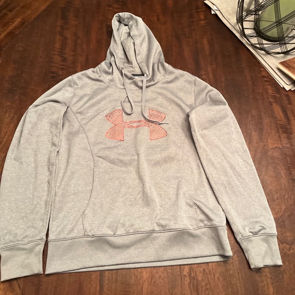 Under armour women’s hoodie. Size medium - Picture 1 of 4